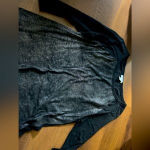 Old Navy shirt 3/4 sleeve